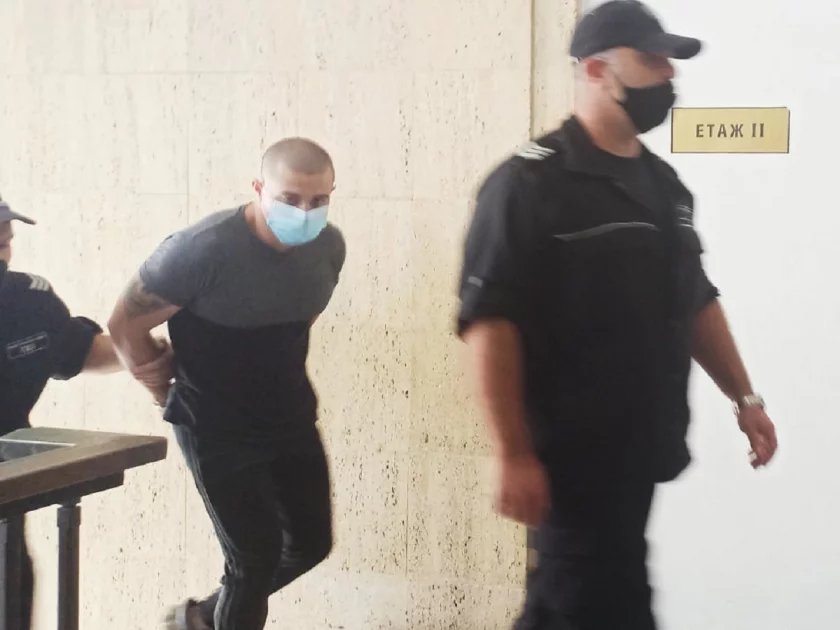Ето граничаря Тома Яръмов, задържан с 6 кг марихуана