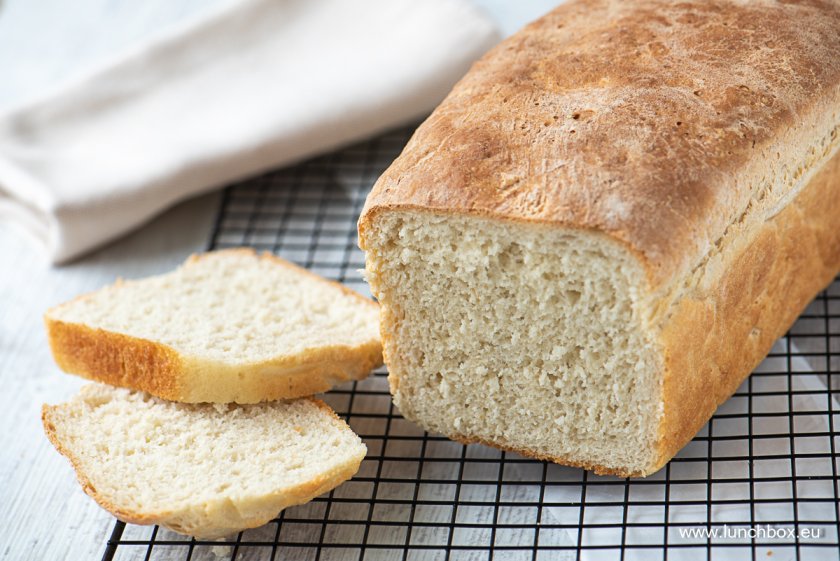 Хлябът стигна 1,70 лева за килограм