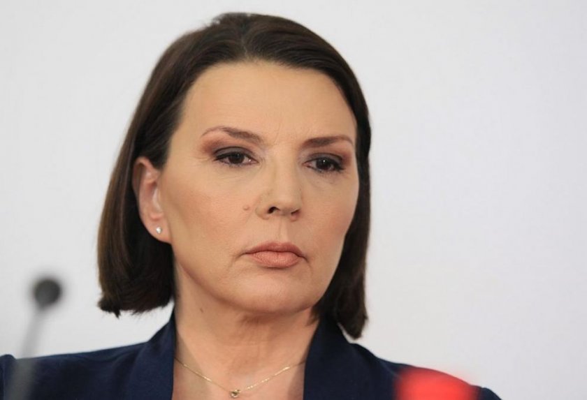 Жотева посочи две имена, на които ще предложи овакантения пост в БНР