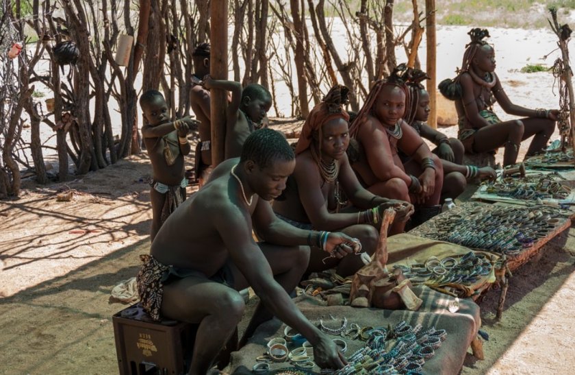 Племето, в което черпят гостите със секс