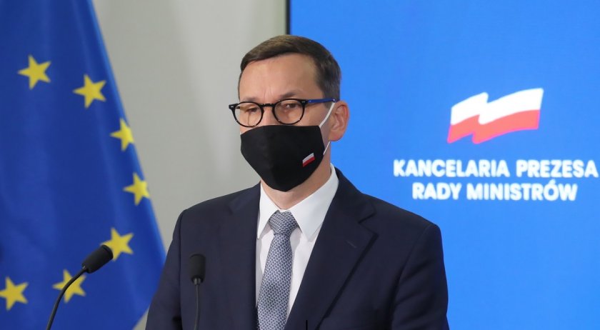 Полша приема закон срещу агресивни антиваксъри