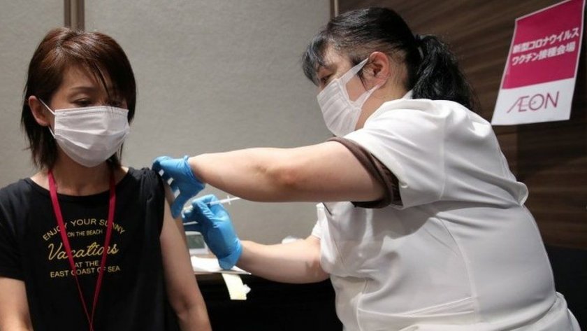 Нова замърсена партида ваксини засякоха в Япония