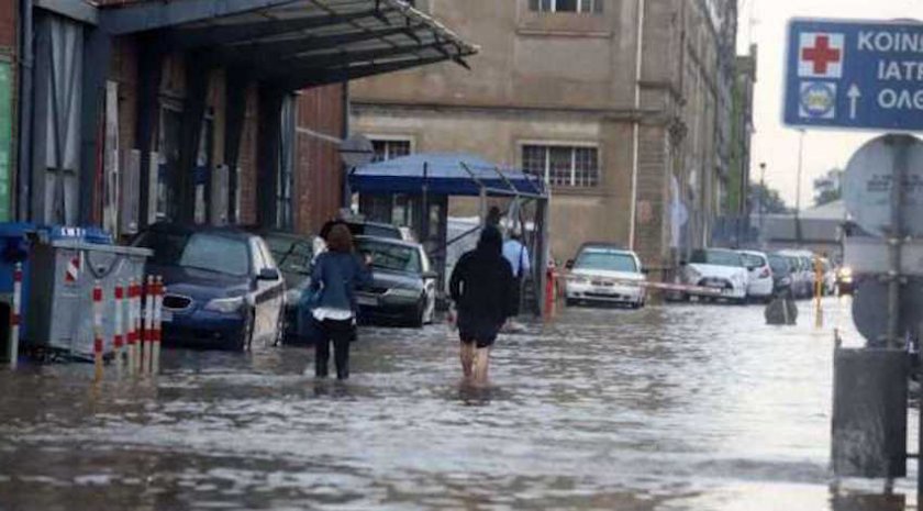 Проливни дъждове и бури се очакват в Гърция