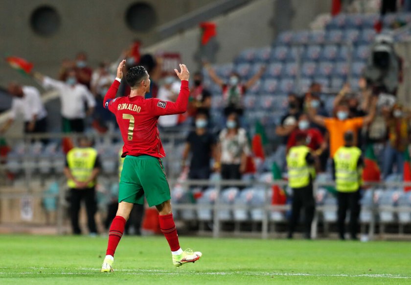 В исторически мач Кристиано Роналдо измъкна Португалия