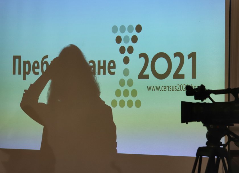 Преброителите тръгват по домовете от днес