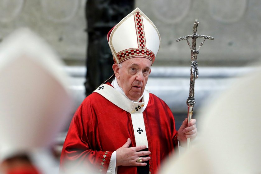 Папата няма да благославя гей браковете