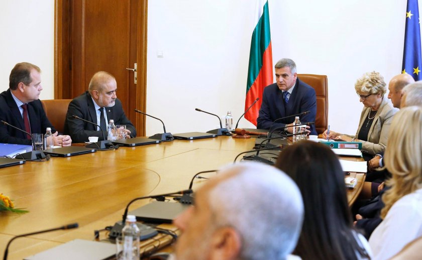 Премиерът: Имаме проблеми с енергетиката