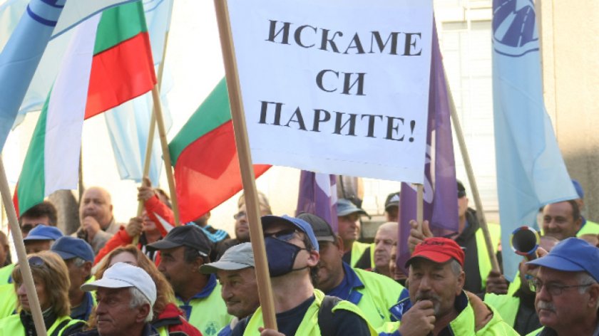 МРРБ обеща до края на седмицата заплати за пътните строители