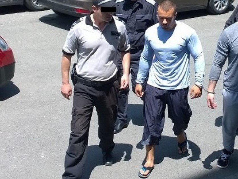 Рецидивистът Петър Попчев остава в килия за убийството на Николай Йорданов