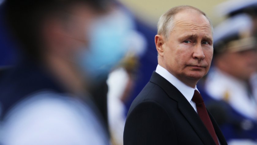 Путин заздравява руското семейство с Ден на бащата