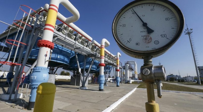 Рязък спад на цената на природния газ под $1000 за 1000 куб.м.