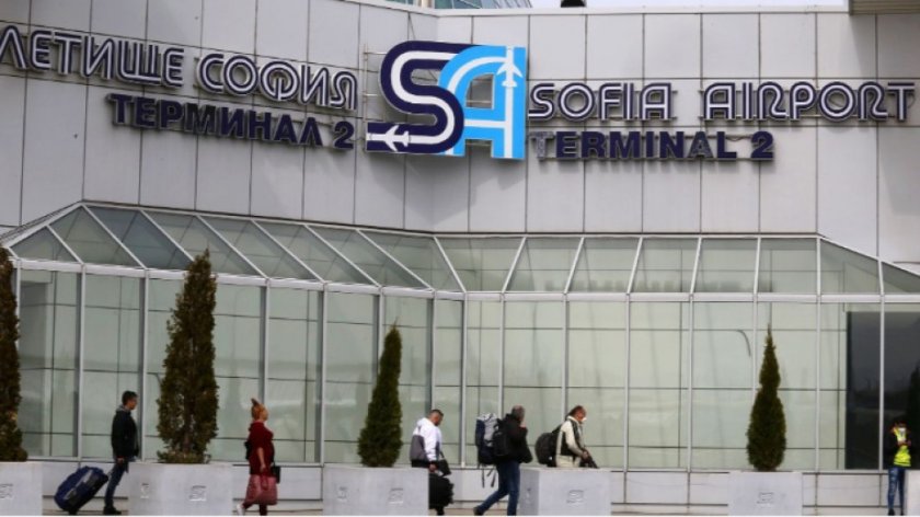 Трансформират търговската зона на летище "София"