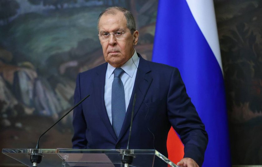 Лавров съзря опити на САЩ да "нагорещят" обстановката в Азия