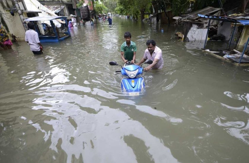 26 души са загинали при наводнения в Южна Индия