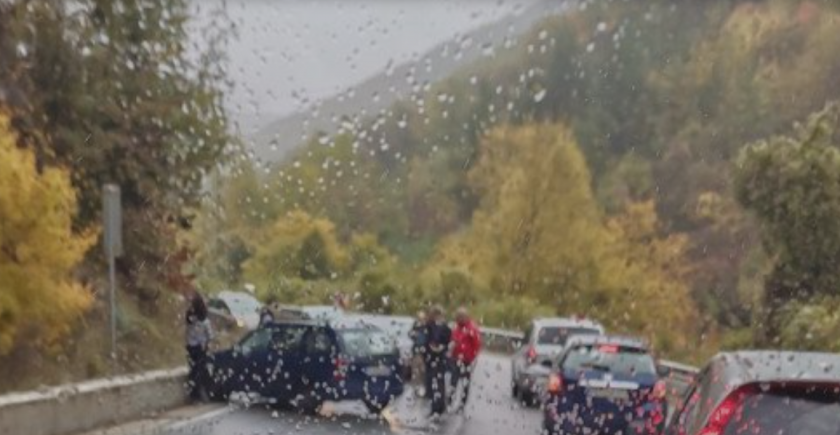 Две катастрофи на пътя Смолян-Асеновград за час
