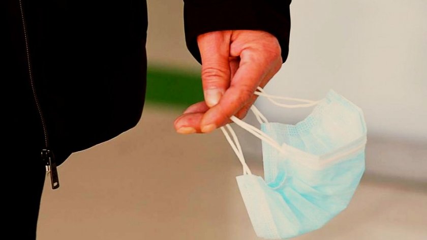 Мъж с COVID-19 обиколя няколко болници, без е прегледан