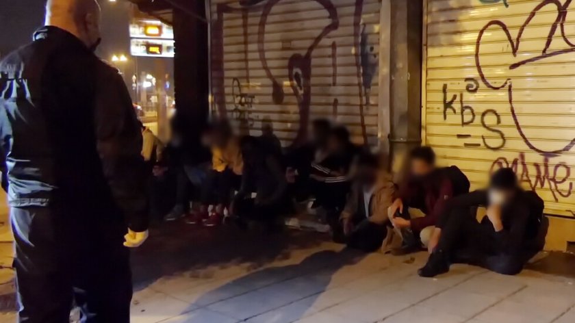 Родната полиция с нощна акция срещу мигранти, проституция и наркотици