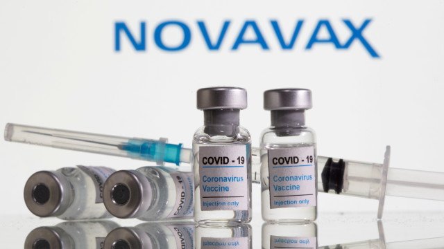 Novavax чака одобрение на Covid-ваксината в Англия