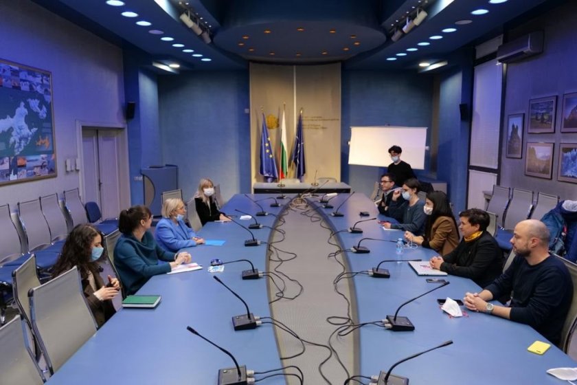 И Външно осъди нападението на Боян Расате