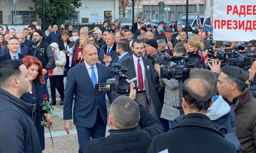 Румен Радев закри кампанията си в Пловдив с призив за обединение