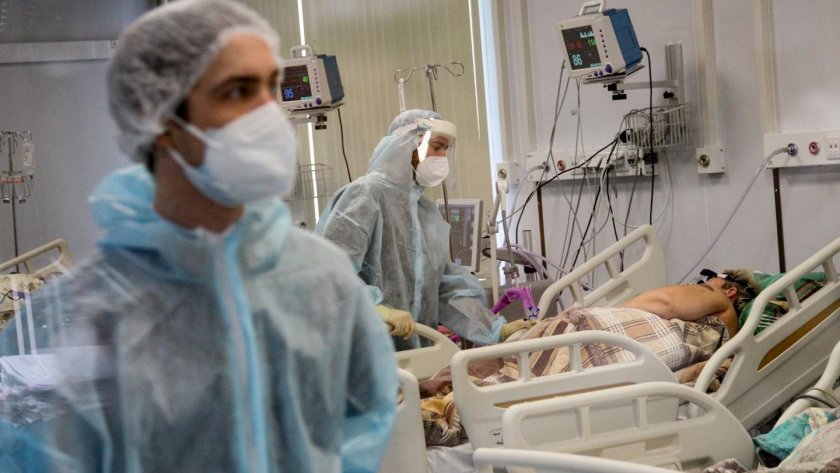 Лекари в Русия канят антиваксъри в COVID отделенията