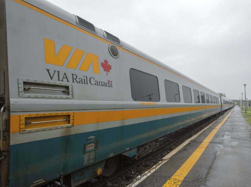 Пътуванията със самолет и влак в Канада - само за ваксинирани