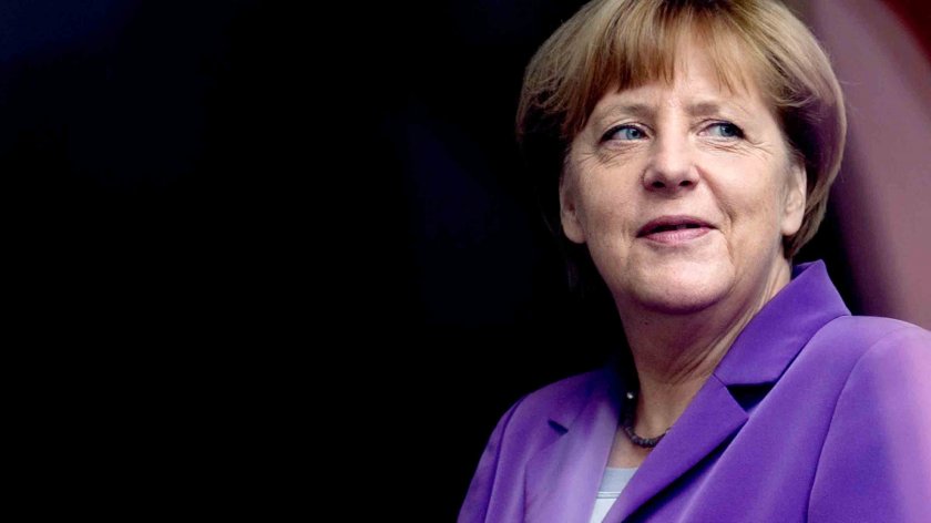 Ангела Меркел избара да я изпратят с пънк рок