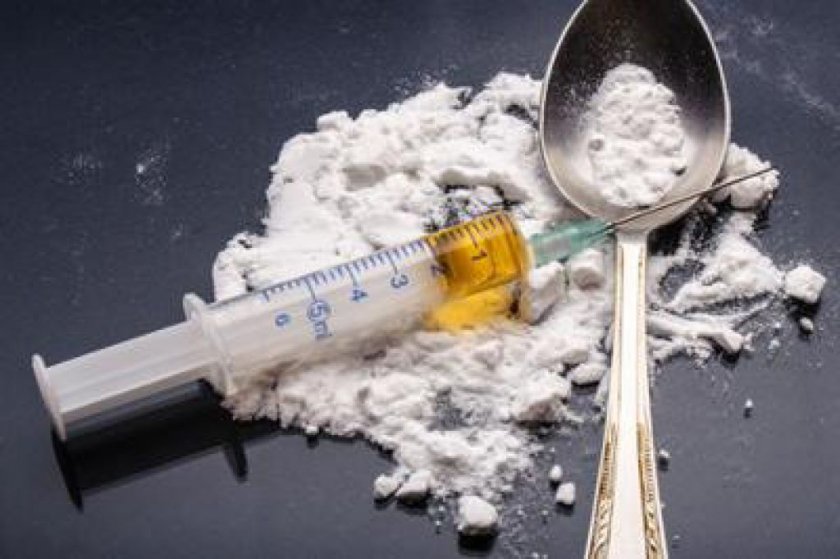 Хванаха бандит с хероин и кокаин