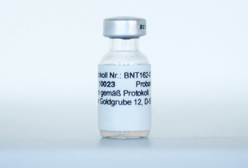 „Бионтех” напасва ваксината за „Омикрон”