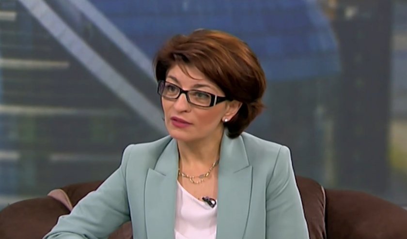 Десислава Атанасова: ГЕРБ няма да подкрепи кабинета на ПП