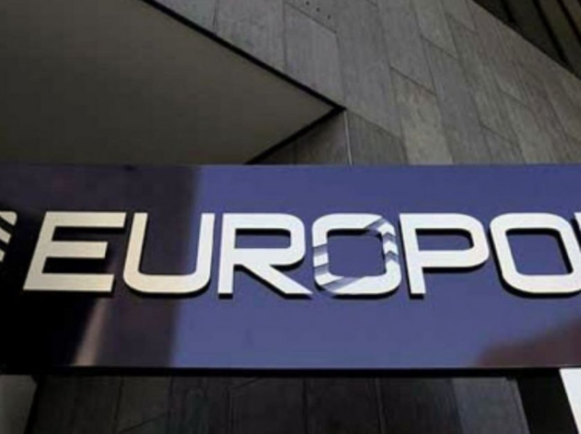 Двама българи са сред най-издирваните престъпници от Европол 
