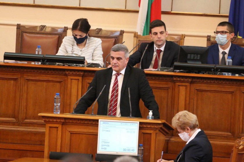 Договорено: Янев пак става военен министър