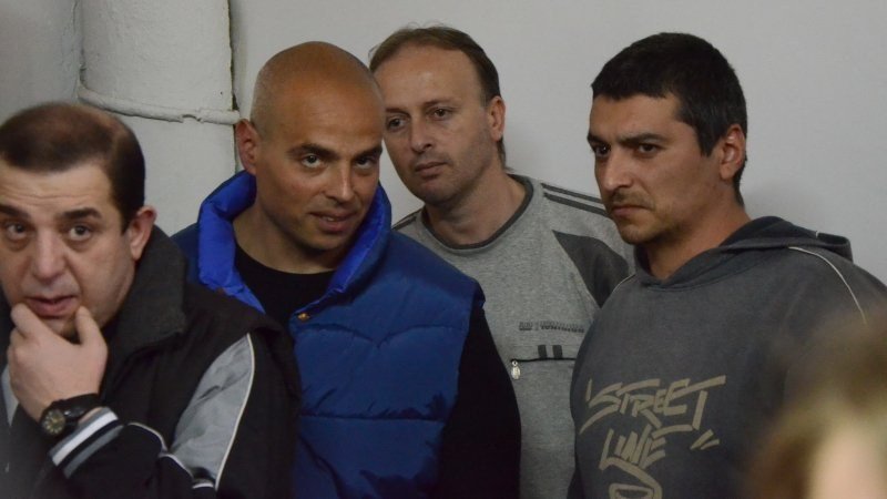 Имало ли е политически чадър над „Наглите”?