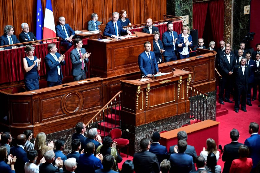 Парламентът на Франция одобри по-строгите Covid мерки