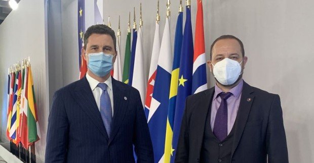 Сандов и румънският екоминистър обсъждат мръсния въздух на Русе