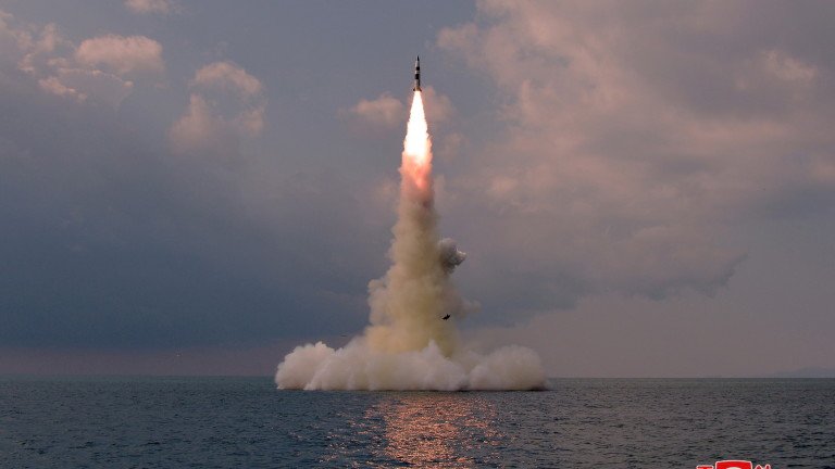Пхенян призна за изстрелването на нови ракети