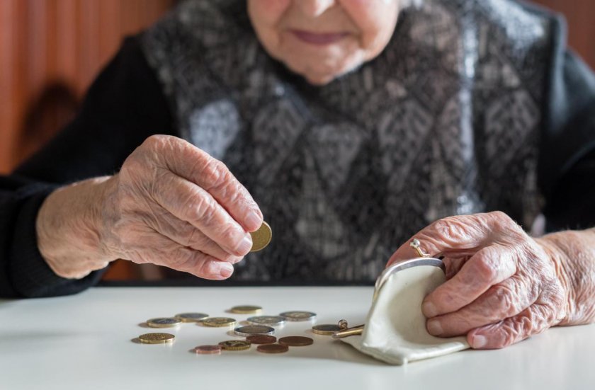Внесоха поправките за ощетените пенсионери в НС 