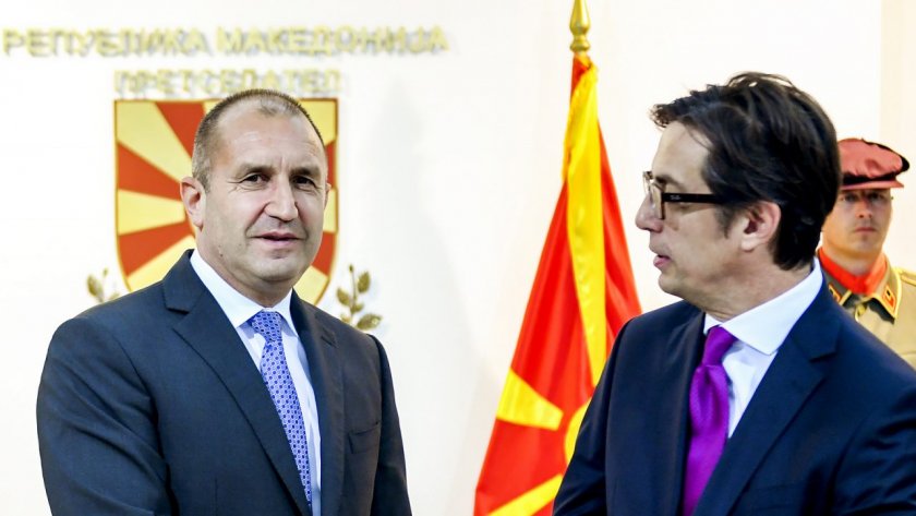 Президентът на РС Македония Стево Пендаровски съобщи, че най-късно до