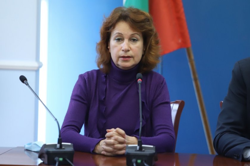 Все повече деца се заразяват с вируса. Причината за това