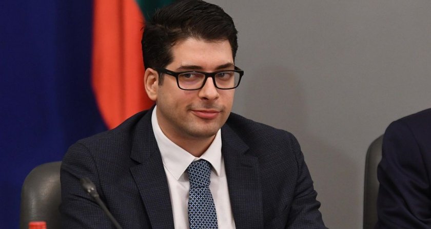 Бившият вицепремиер и евроминистър в служебните правителства на Стефан Янев