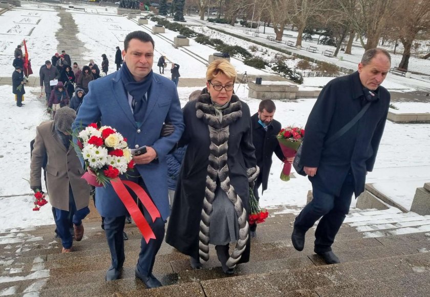 Докато НАТО и Русия ескалират: Шефът на столичното БСП спаси Елеонора Митрофанова