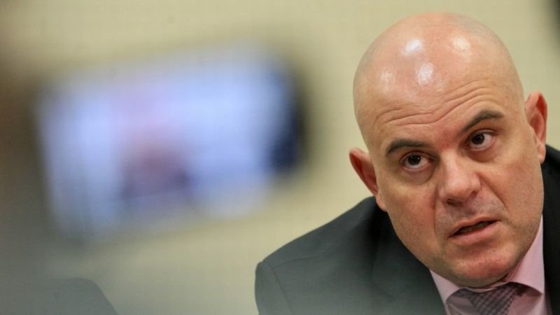 Иван Гешев остана сам в състезанието за главен прокурор