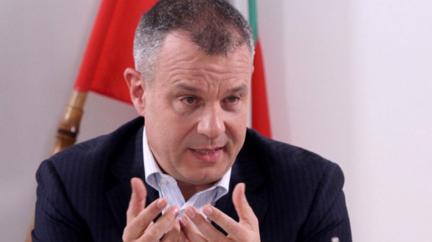 Съветът за електронни медии да изпрати всички документи, които доказват