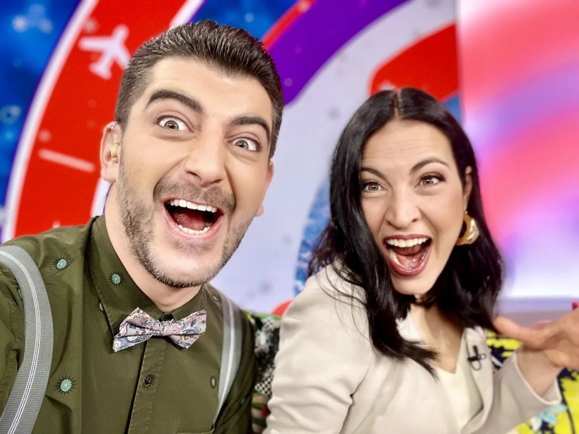 Красивата водеща на Би Ти Ви Деси Стоянова едва не