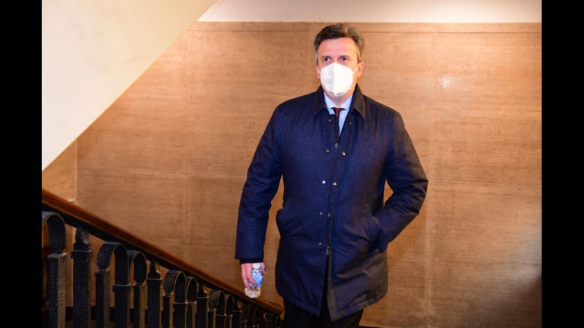 Днес отстраненият от поста директор на &bdquo;Булгаргаз&rdquo; Николай Павлов беше