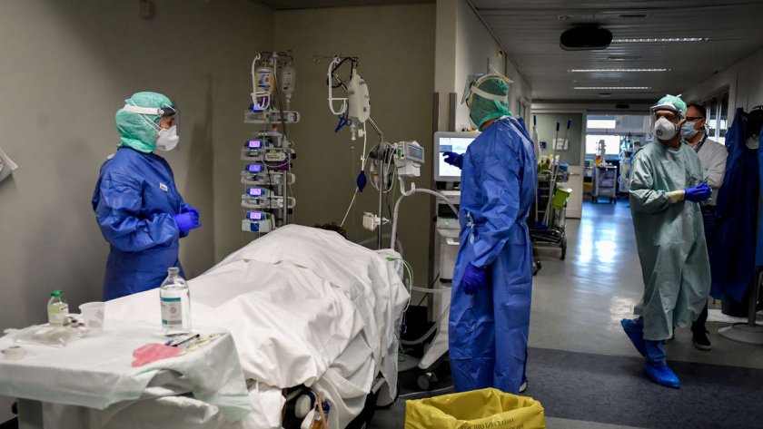 Новият вариант на коронавируса - Омикрон - беше за първи