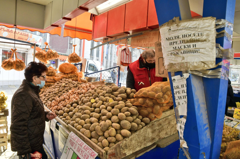 С колко ще поскъпнат традиционните български продукти?