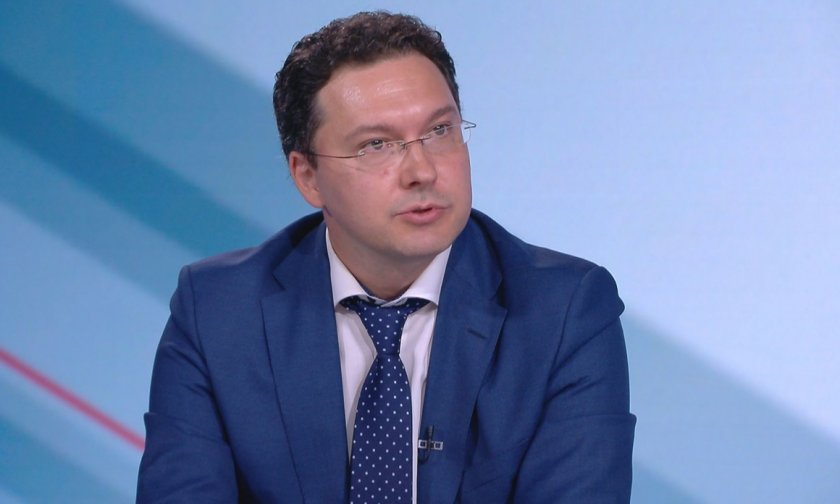 Даниел Митов: Радев и Янев не вярват в натовската интеграция на България