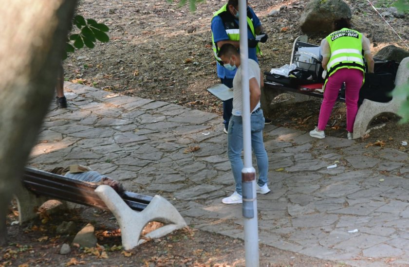 Полицията продължава да търси убиеца с павето в столичния квартал