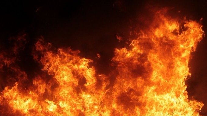 Силен взрив във фабрика за взривни вещества в Полша